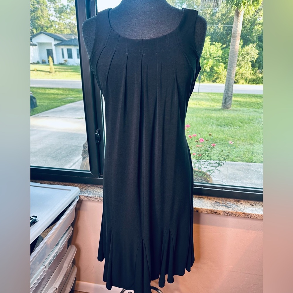 Julian Taylor Black Pleated Swing Midi Tie Back Classic Dress Size 8P